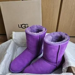 値下げ UGG ムートンブーツ パープル　並行輸入品 サイズ　6　23ｃｍ