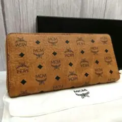 未使用品　MCM 長財布　ベージュ　ヴィセトス　ラウンドジップ　ファスナーのサムネイル