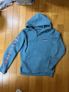 パタゴニア　パーカー