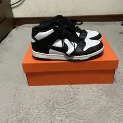 Nike ハイカットスニーカー ブラック/ホワイト