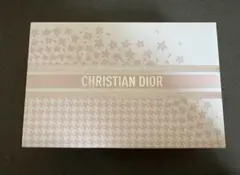 DIOR ディオール　空箱 桜 格子柄 春デザイン
