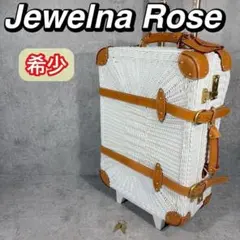 オリバーガアートCHANELシャンパンカクテル Lolaの直筆サイン入り