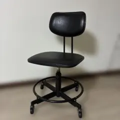 送料込み！Douglas Furnitureヴィンテージ デスクチェア - メルカリ