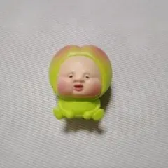こびとづかん　 おすわりマスコット　 スモモノウチ