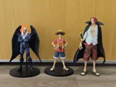 ワンピース フィギュア シャンクス ルフィ キング 3体セット