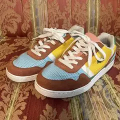 ラコステ　シューズ　スニーカー　レディース　メンズ　兼用