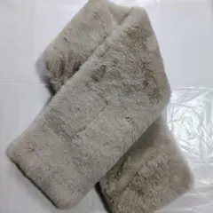 ベージュファー マフラー