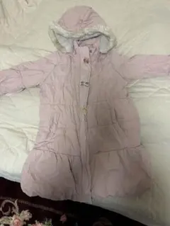 ピンク フード付きダウンコート