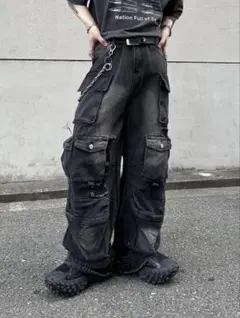 Chikashitsu +utility cargo denim pantsのサムネイル