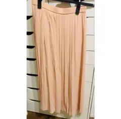 UNIQLO シフォンプリーツロングスカート　②