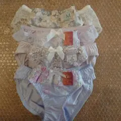 レディース　ショーツ　Мサイズ　4枚セット　花柄　リボン