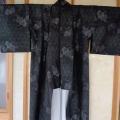 大島紬？アンサンブル未使用しつけ付き 未使用 しつけ付 大島紬調 アンサンブル 正絹 二重塔 風景文 トール