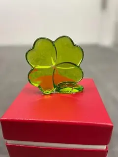 匿名配送】Baccaratバカラ置物 四つ葉のクローバー - メルカリ