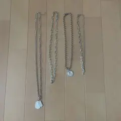 シルバーネックレス