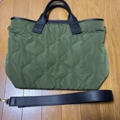 キルティングトートバック