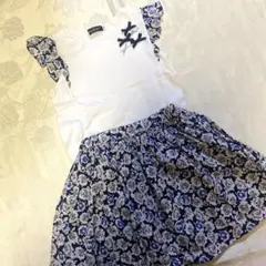 美品　BeBe カバリエレ•アズーロ　トップス & スカート サイズ110のサムネイル