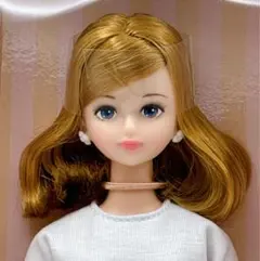 未開封　シオン おたのしみドール リカちゃん キャッスル　お楽しみドール Amazon.co.jp: おたのしみドール シオン リカちゃんキャッスル