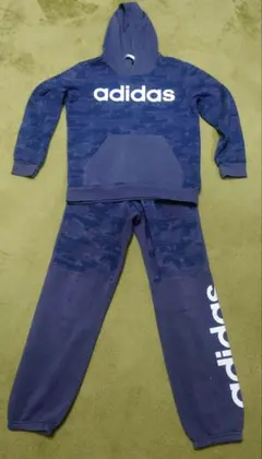 最終　adidas スエット　上下セット 160センチ　ネイビーカモフラ柄