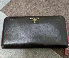 プラダ　レディース長財布（ブラック）