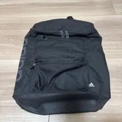 adidas 黒 バックパック