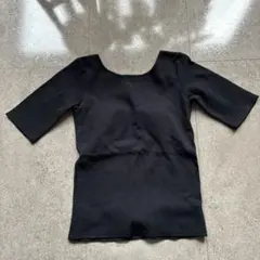 黒 半袖リブラウンドネックTシャツ　パット付きのサムネイル