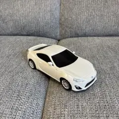 【動作確認済み】1/24 トヨタ 86 ホワイトパール ラジコンカー RCのサムネイル