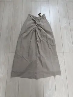 【新品タグ付き】ユナイテッドアローズグリーンレーベル　ロングスカート　無地　春夏