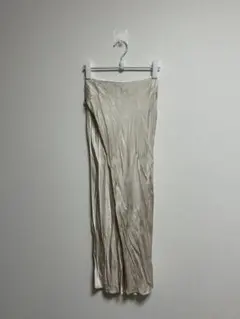 ZARA ベージュ タイトスカート