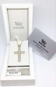 VSダイヤ 14K イエローゴールド クロス ネックレスのサムネイル