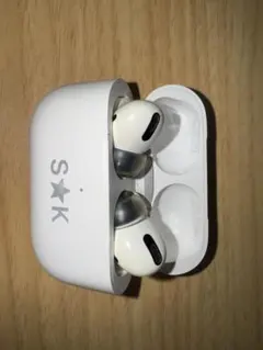 AirPods Pro 2 lightning