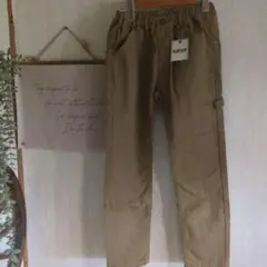 新品タグ付き　140㌢パンツのサムネイル