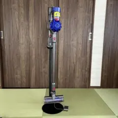 Dyson V7 スティッククリーナー本体 スタンド　[ジャンク品]のサムネイル
