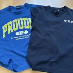 青と黒のプリントTシャツ