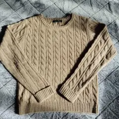 ベージュニット