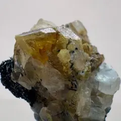 イエローガーネット 秩父鉱山産1.7㌔ 鑑賞石 観賞石 水石 天然石 国産鉱物 国内先行発売 イエローガーネット 秩父鉱山産1.7㌔ 鑑賞石 観賞石 水石
