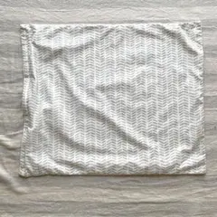 IKEA GÖMBLOMMA 枕カバー