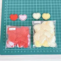 ハート　モチーフ　パーツ　赤　黄色　デコパーツ　ぬいぐるみ　デコパーツ