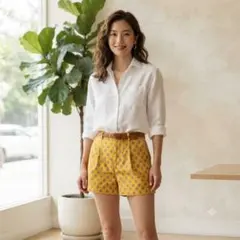 【美品】アダム・エ・ロペ　ショートパンツ イエロー 総柄のサムネイル