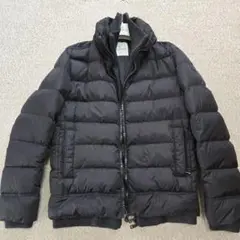 超美品【MONCLER/モンクレール】ダウンジャケット