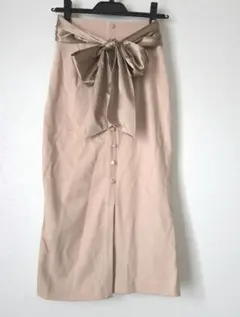 MIIA リボン付き　ベージュタイトスカートのサムネイル