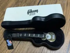 Item thumbnail for item c0443080-b73b-4d15-a527-7acb90958661