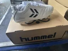 新品未使用 ヒュンメルヴォラート 白青 25ワイド3E サッカースパイク