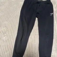 Gym shark の黒スウェットズボン