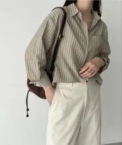 CANAL JEAN El mar ストライプシャツ ベージュお値下げ不可のサムネイル