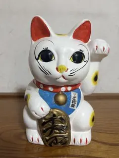 黒白招き猫　プラスチック　貯金箱 ブラック招き猫の貯金箱 – HATCH