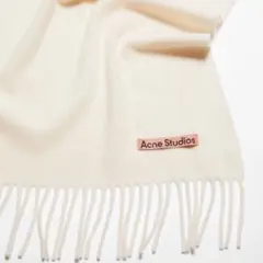 2026年最新】acne studios マフラー ホワイトの人気アイテム - メルカリ