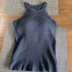 UNIQLO カップ付きタンクトップ ブラック L