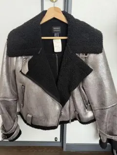 FOREVER 21 メタリックシルバーライダースジャケット