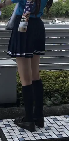 乃木坂46アンコール衣装スカートのサムネイル