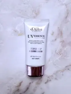 d'Alba UV ESSENCE WATERFUL TONE-UP 50ml